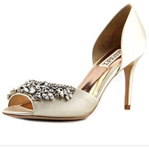 Badgley Mischka Candace Pumps